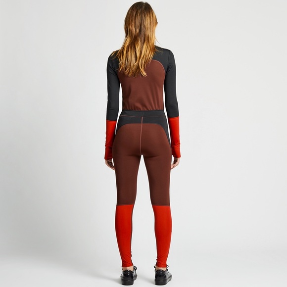 JW Anderson x Uniqlo AIRism Athletic Leggings - Picture 4 of 9